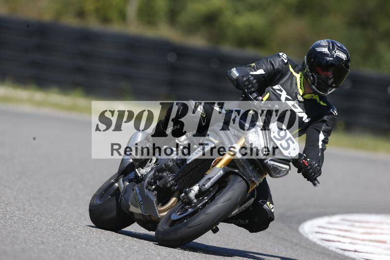 /Archiv-2025/48 25.08.2025 Cornu Master School ADR/blau-bleu/95